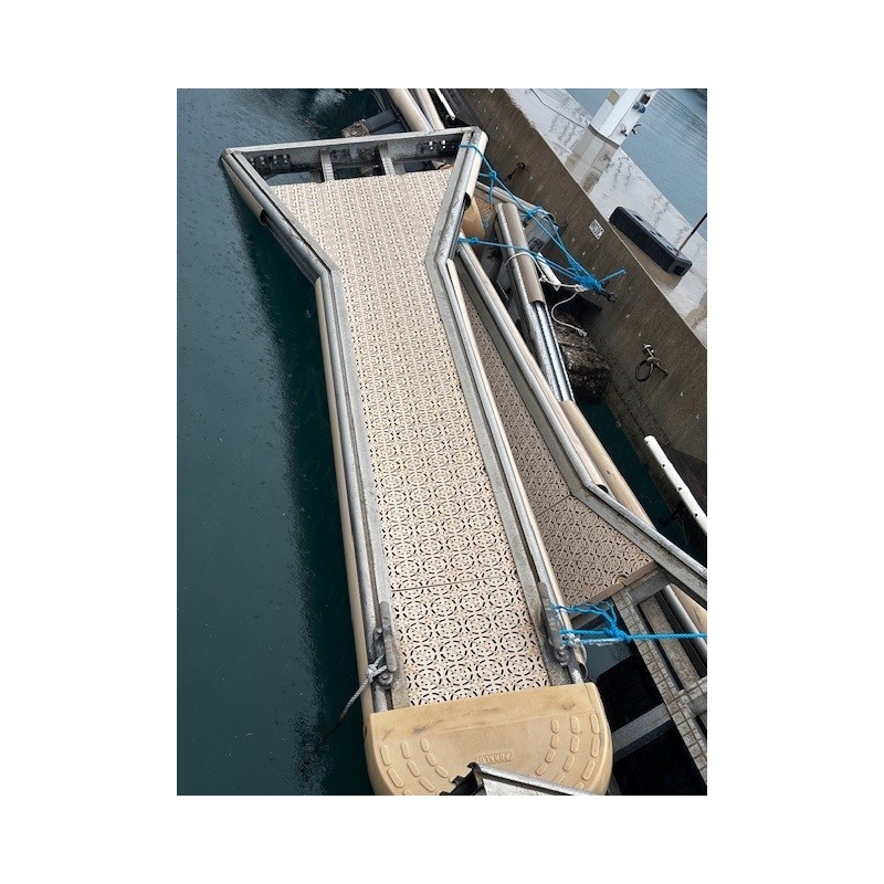 Catway aluminium avec flotteur